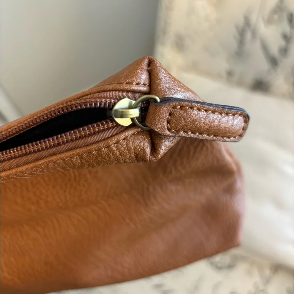 Altar’d State tote bag, pleather, tan color, black lining, zipper